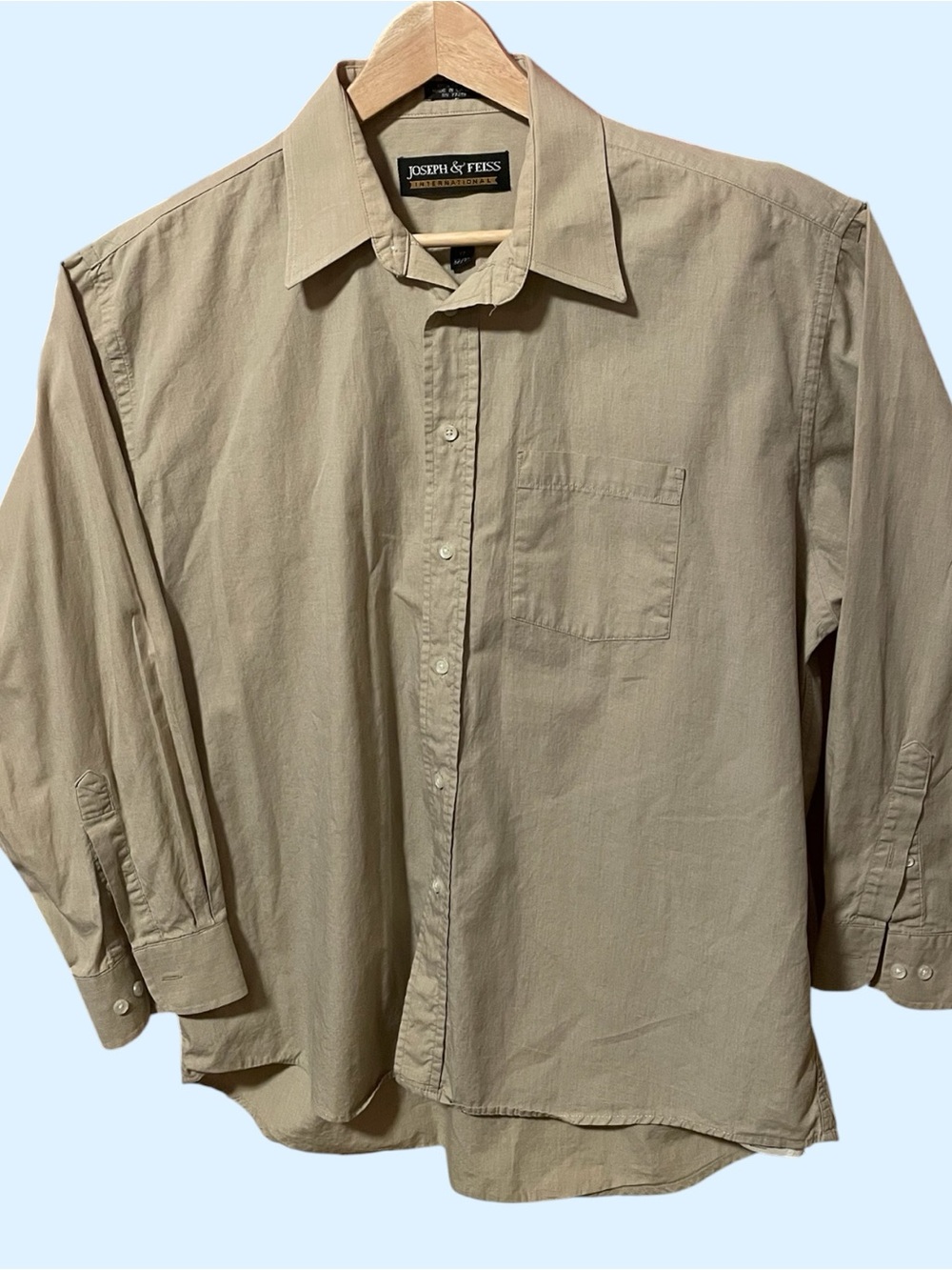 Joseph & Feiss Men's Long-Sleeve Button-Down Shirt in Khaki/Tan